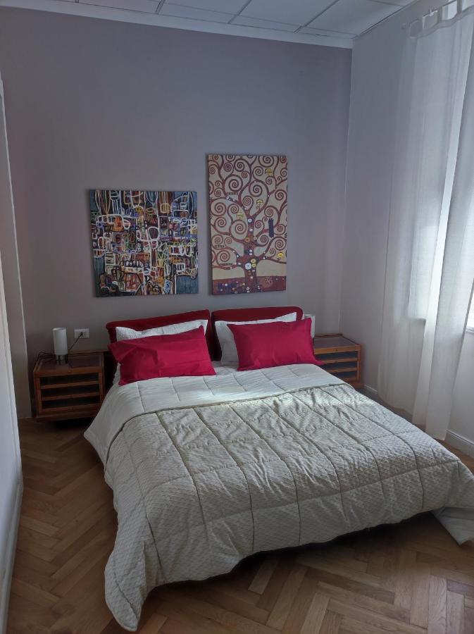 Piazza Goldoni Rooms Trieste Ngoại thất bức ảnh